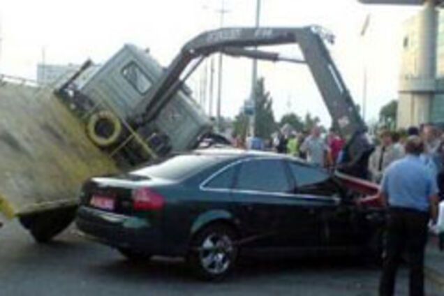 «КамАЗ» раздавил «Daewoo», 4 трупа