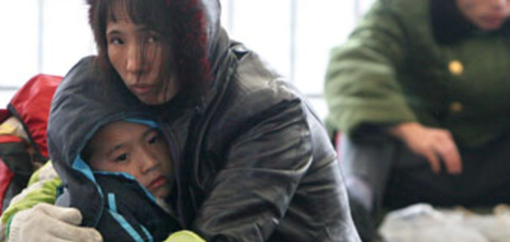 Милиция разогнала замерзших узбеков