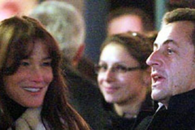 Саркози отсудил 1 евро у аэропорта