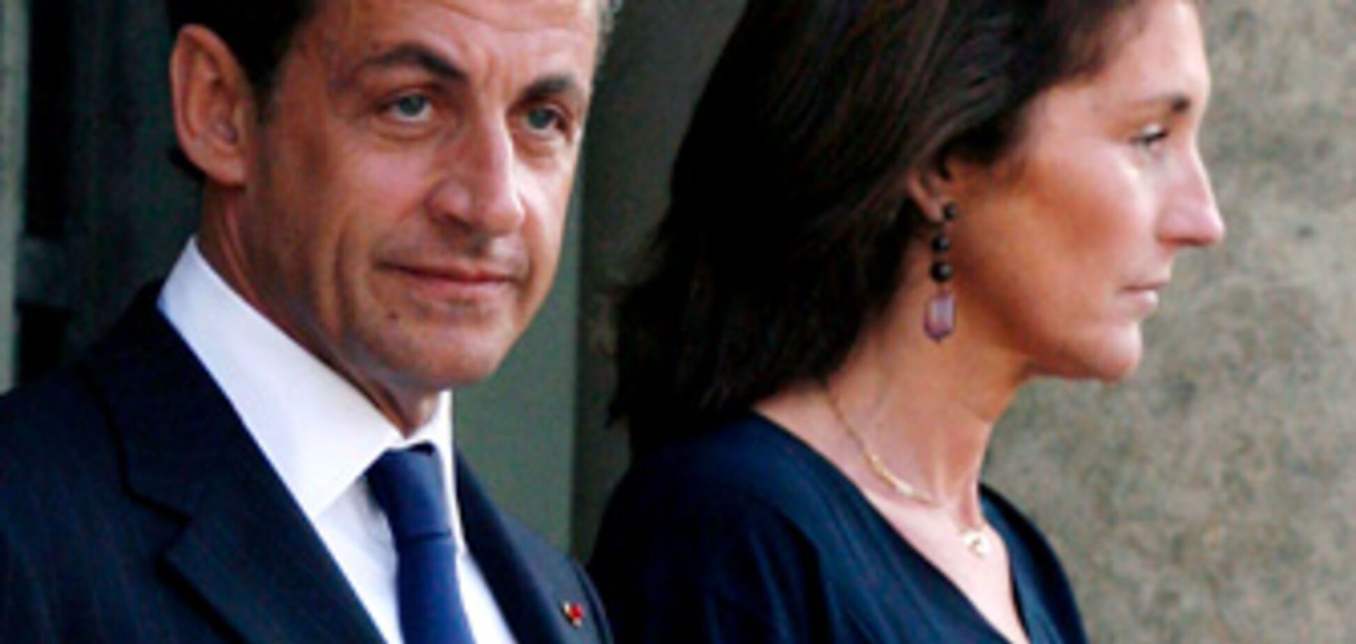 Известна причина быстрой женитьбы Саркози