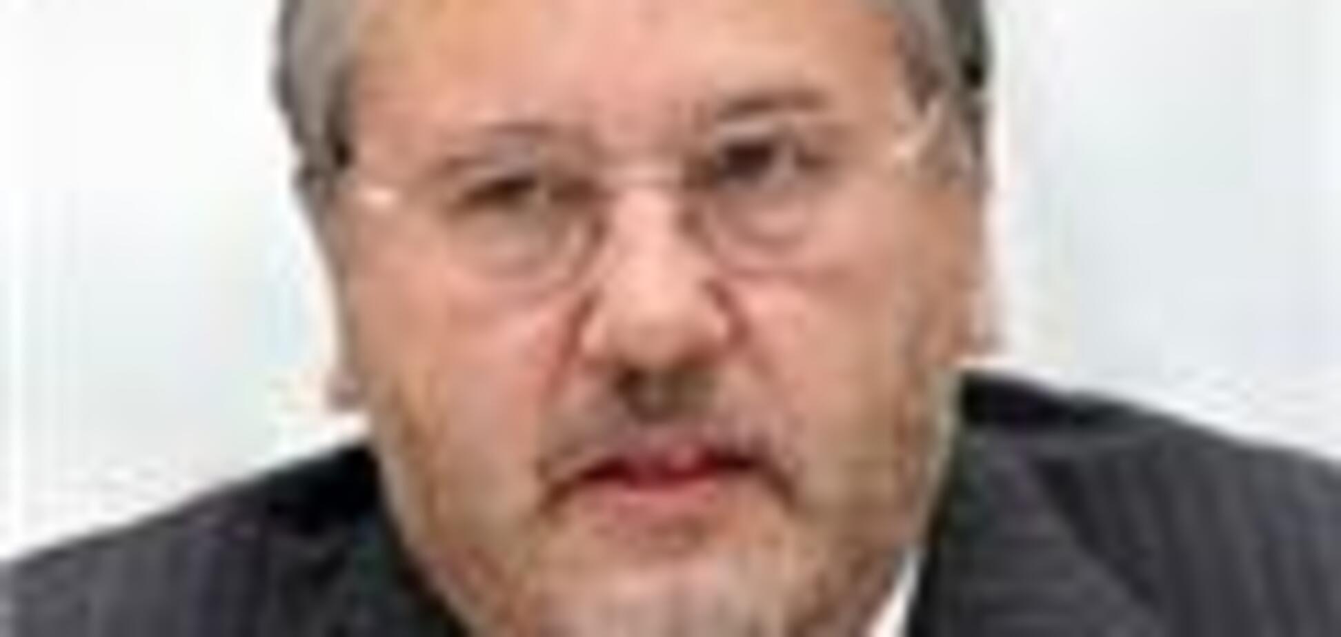 Гриценко жалуется на невнимание к армии