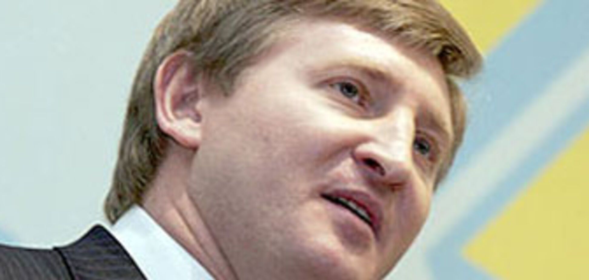 Ахметов променял Януковича на футбол