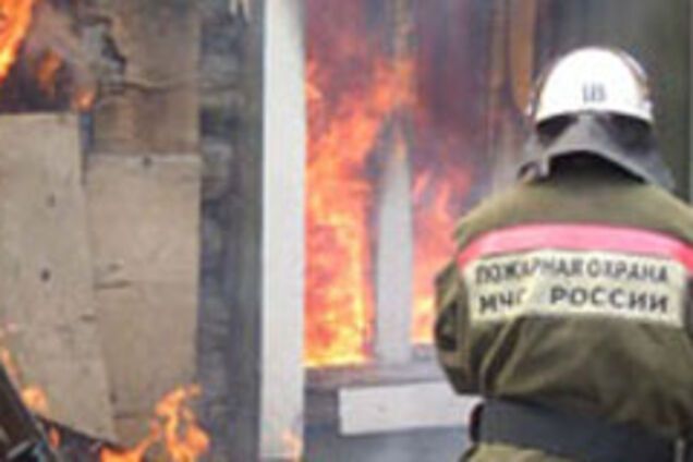 Пожарные «затапливают» Москву