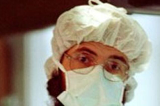 Українські медики врятували життя афганській дівчинці