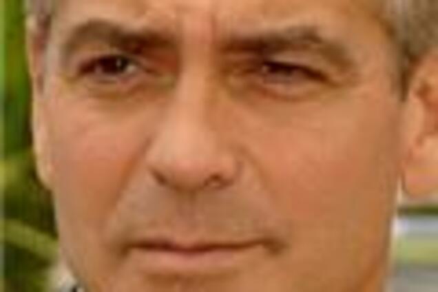 Джорджу Клуні комфортніше в режисерському кріслі