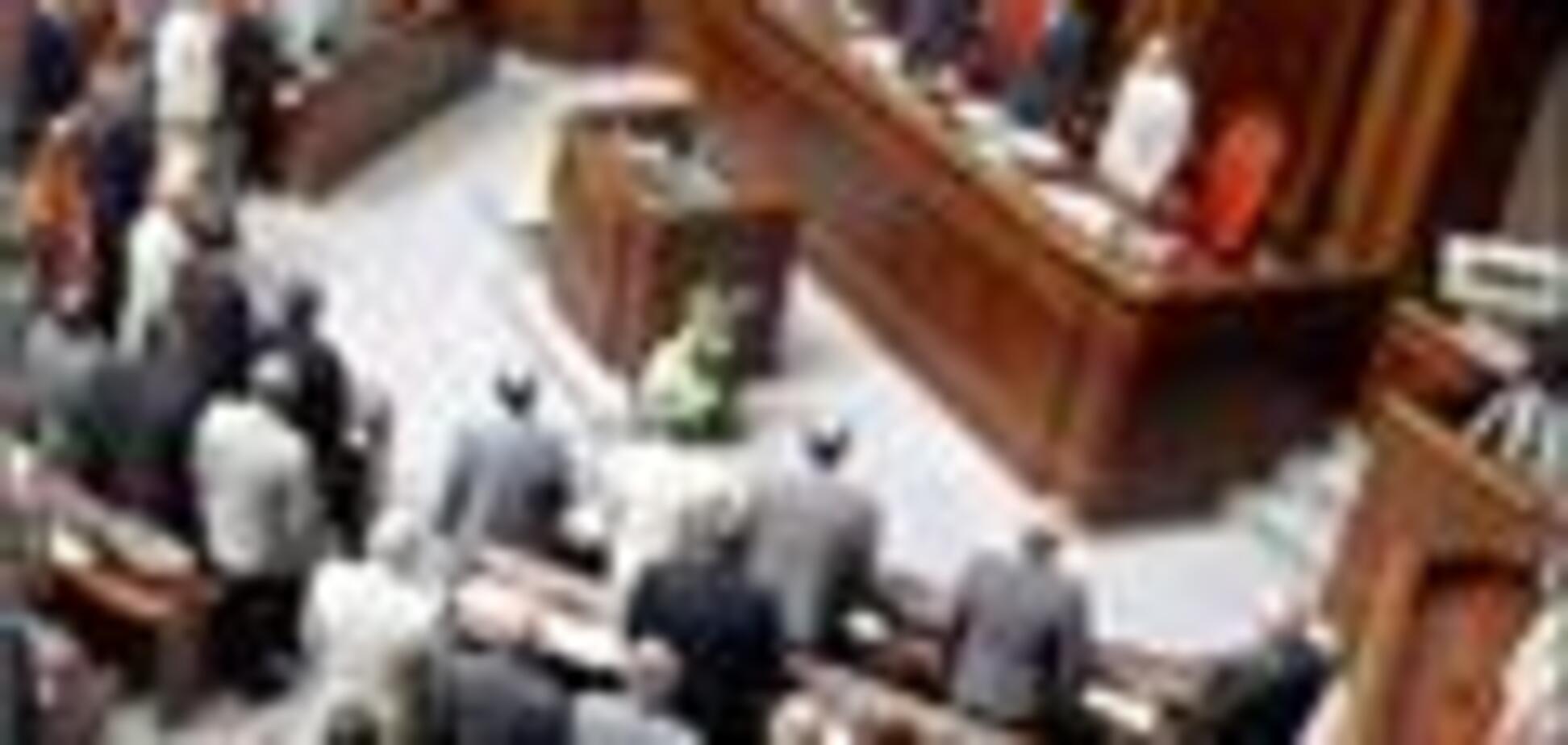 Рада уволит Семенюк и Костусева?