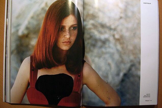 І ще раз про цензуру в Ірані. Чорні коліна, чорне декольте