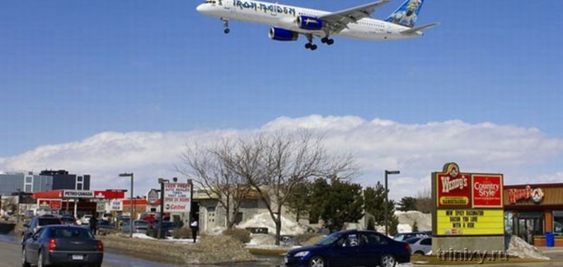 Самолет группы Iron Maiden. Скоро будет и 'Обоз.ua'