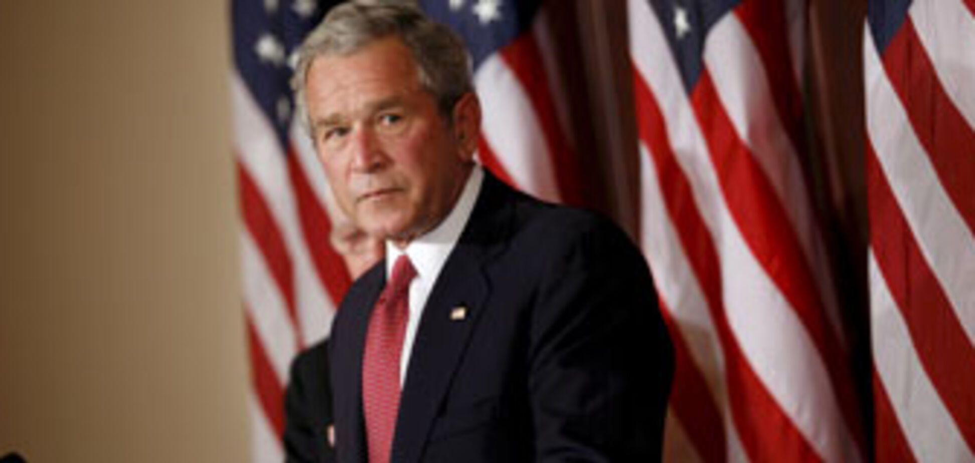 Буш встретился с родными погибших военных