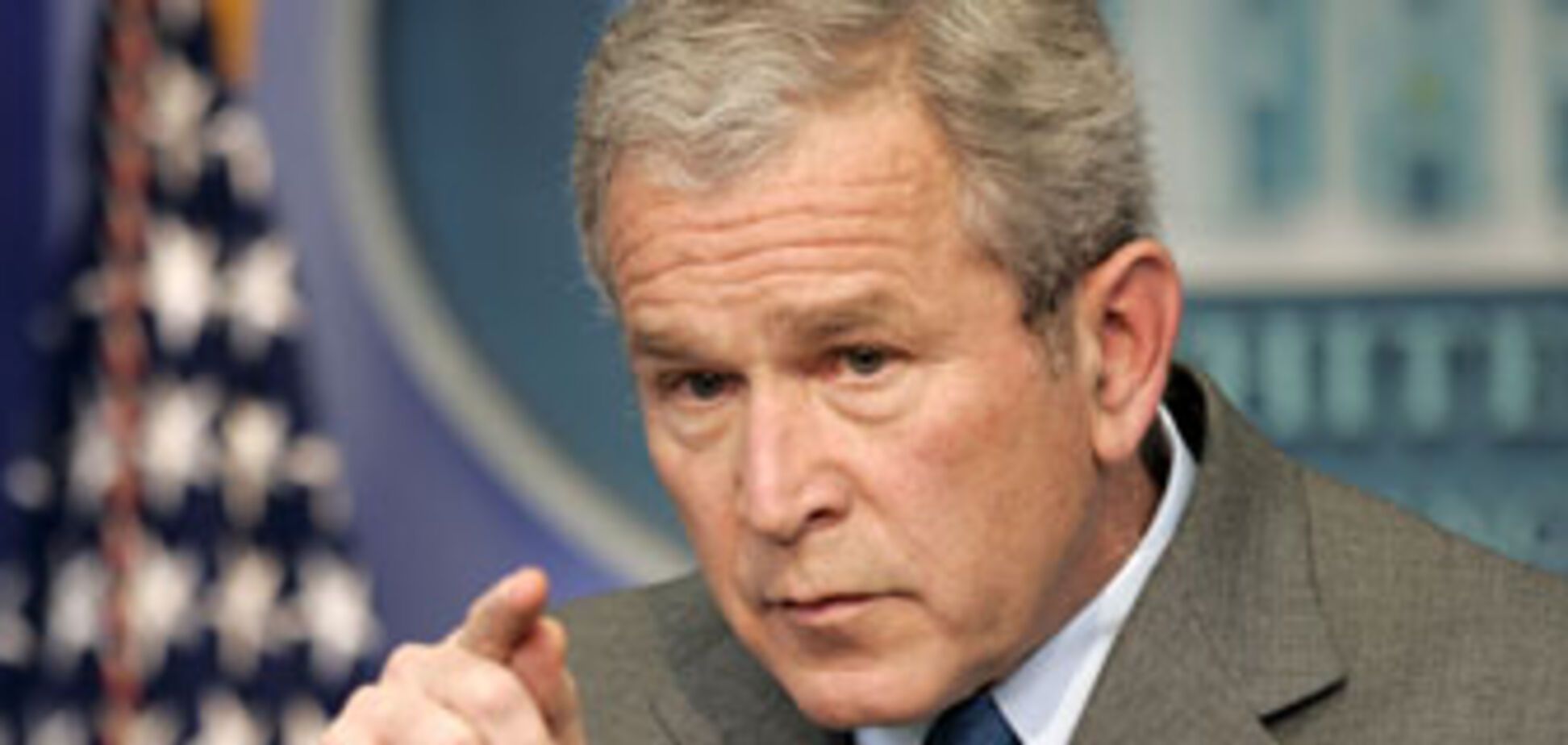 Буш собрал для Маккейна $100 миллионов