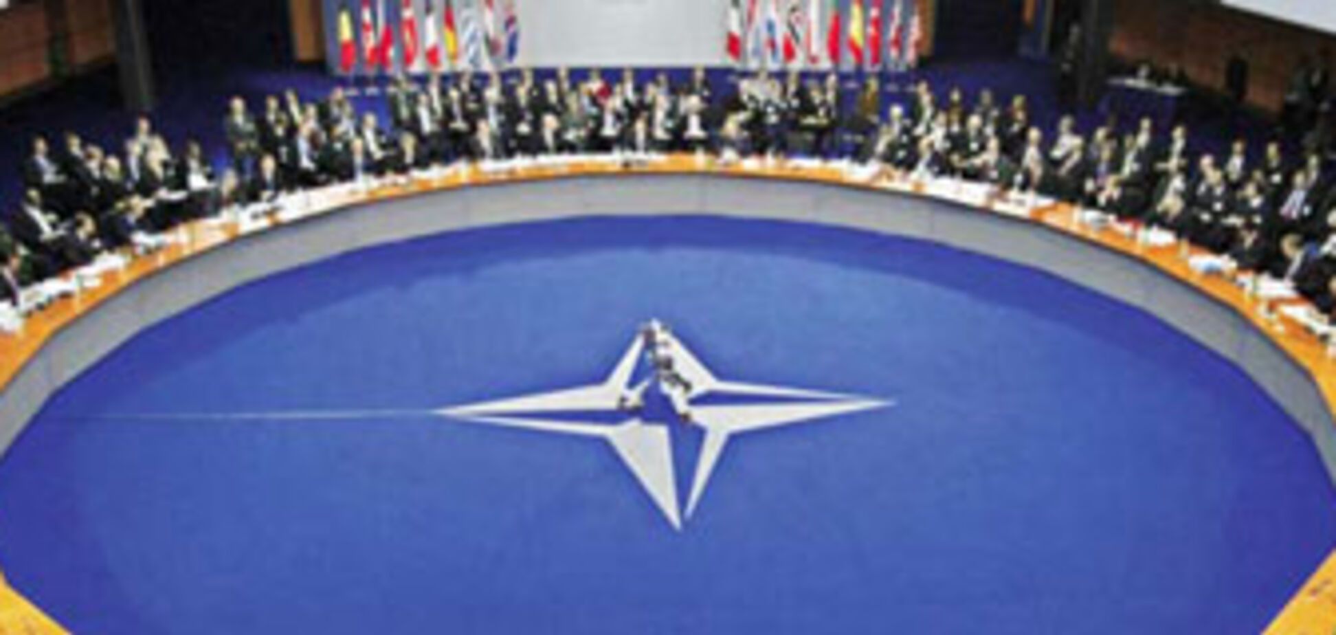 США зовут Украину в НАТО. Россия не у дел?