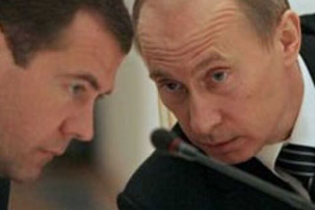 Медведєв і Путін - на межі конфлікту?
