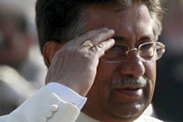 У Пакистані приведені до присяги всі міністри