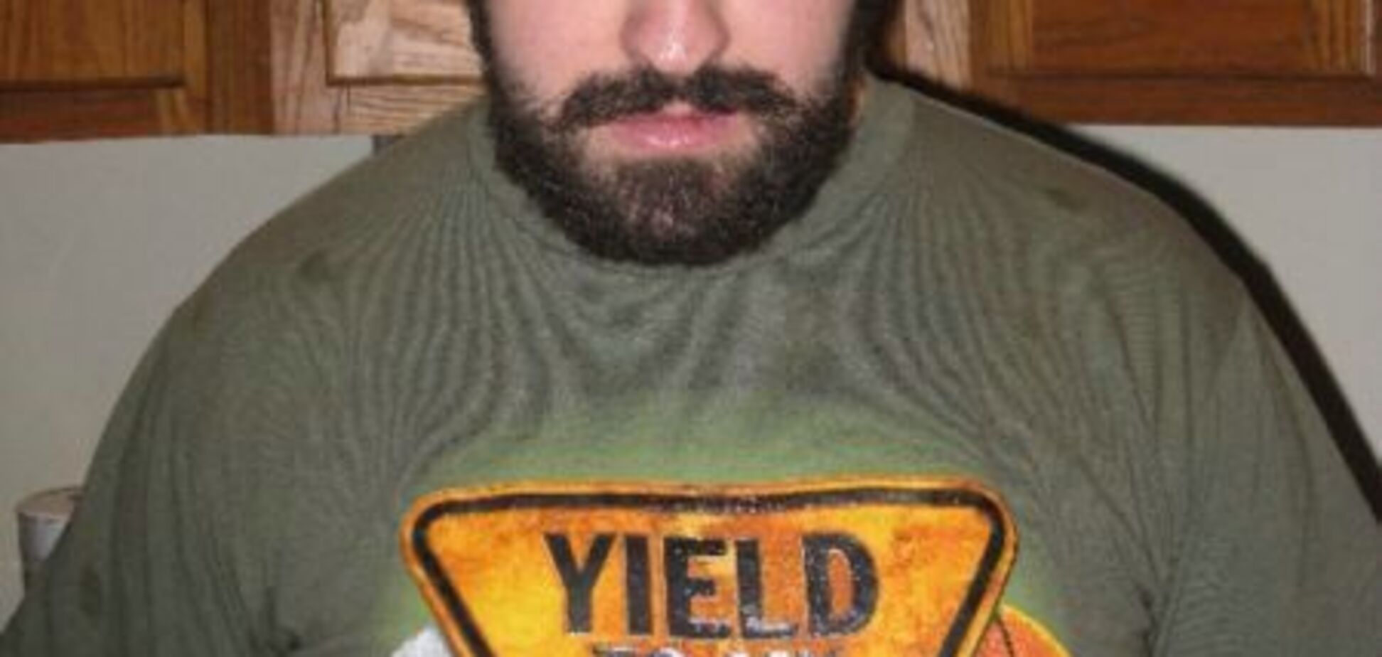 Жесть. После двухнедельного запоя чувак решил покреативить