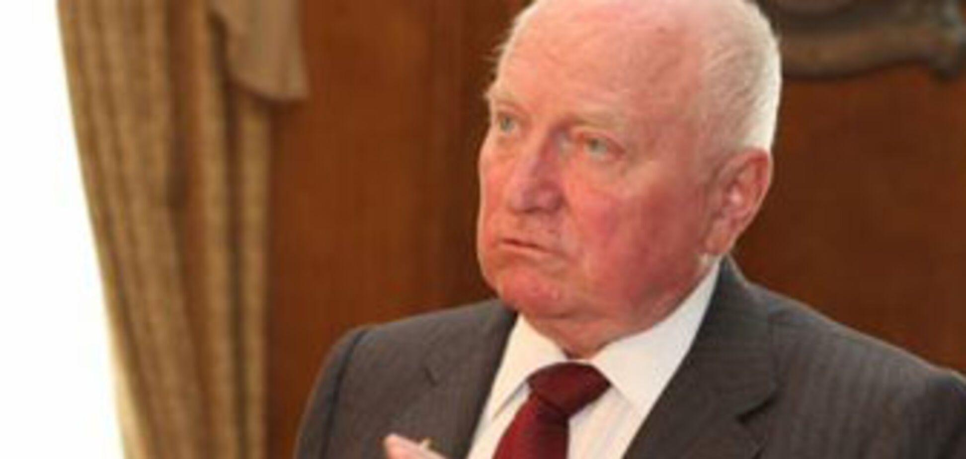 Екс-ректор КНУ судиться з Ющенком