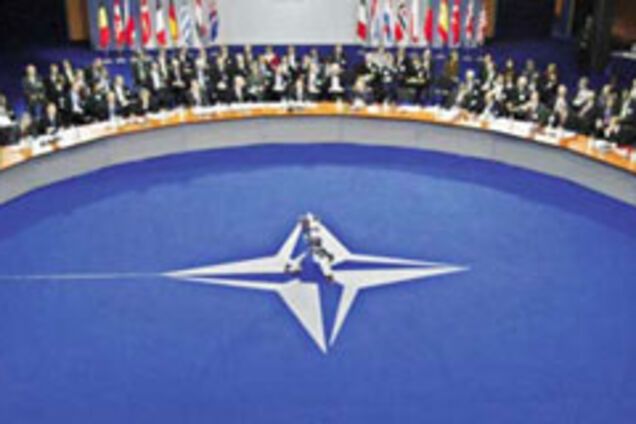 Украина войдет в НАТО только через референдум