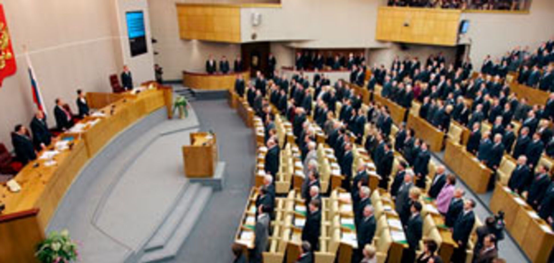 Госдума перекрыла дорогу журналистам