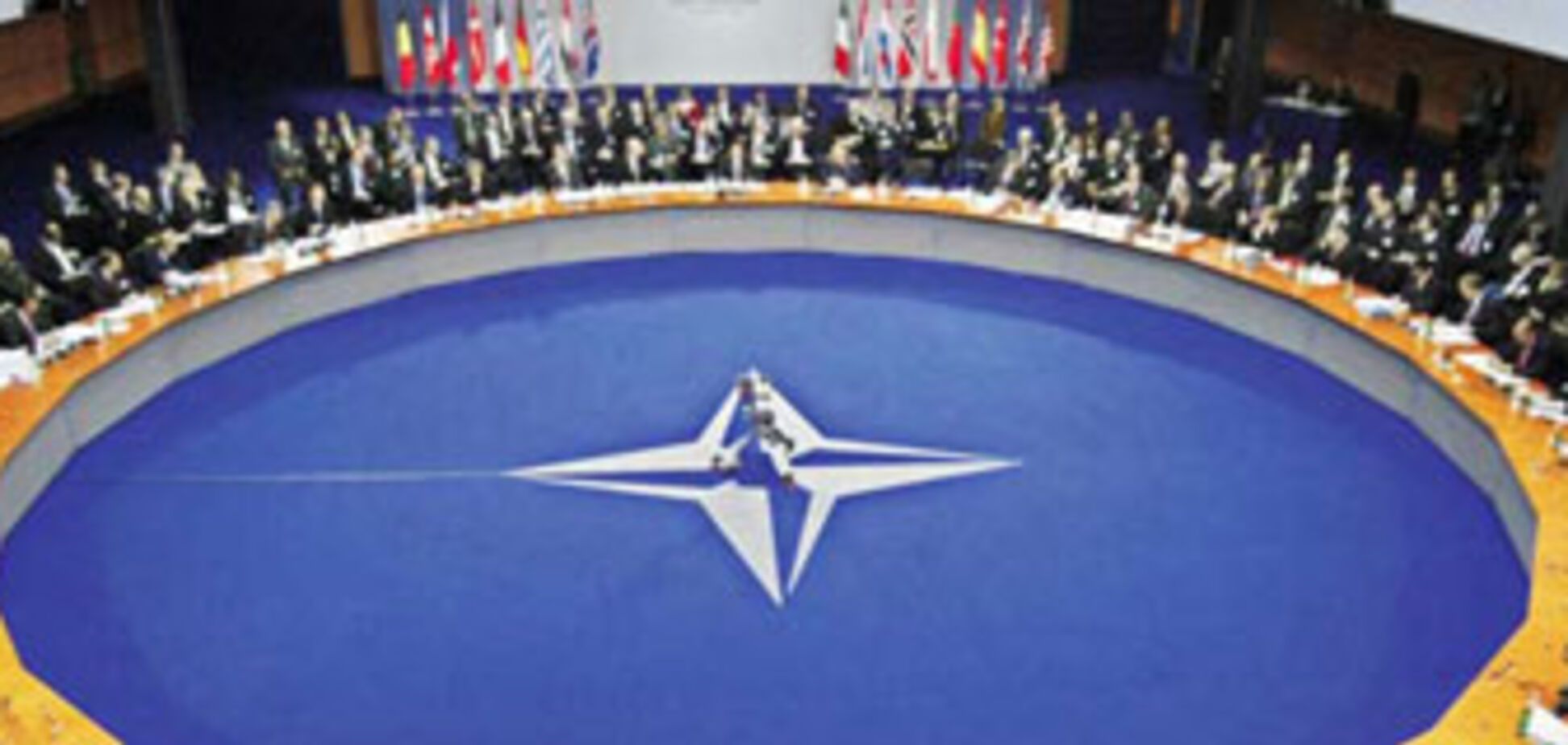 Лидеры стран НАТО собрались на рабочий ужин