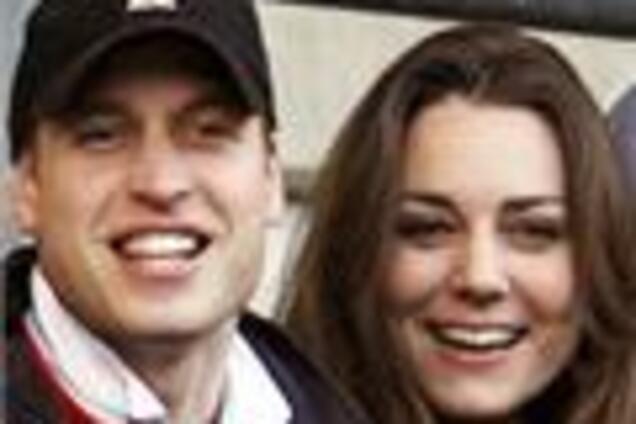 Принц Вільям посадив вертоліт ВПС в саду нареченої