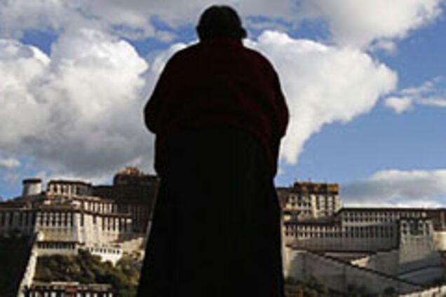 В Тибет возвращаются туристы