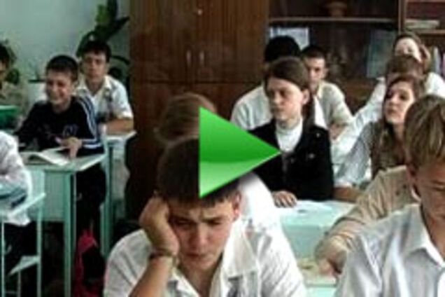 Выпускники сдали второй тест и показали своих «помощников»
