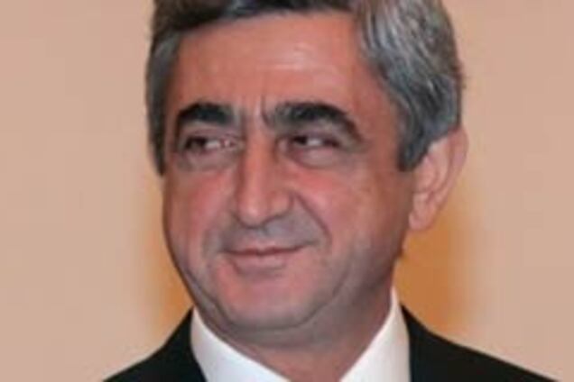 Новый президент оставил Армению без правительства