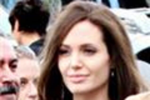 Джоли и Питт готовы рожать