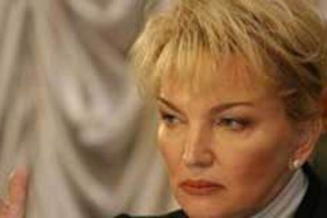 Богатырева ткнула Кабмин носом в вакцинацию