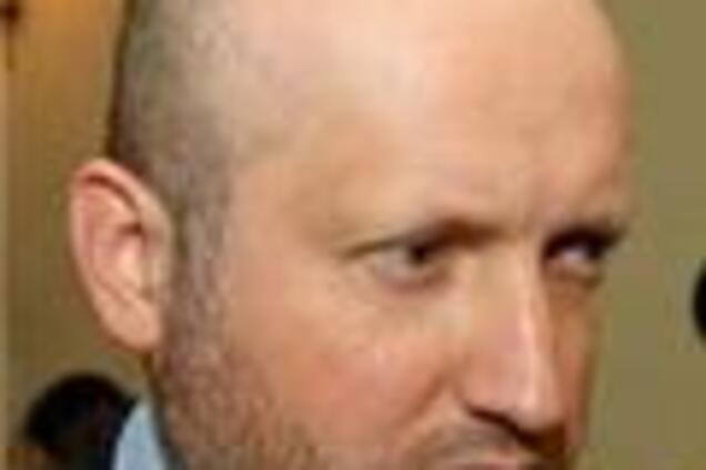 Турчинов жалуется, Кабмин остался без власти