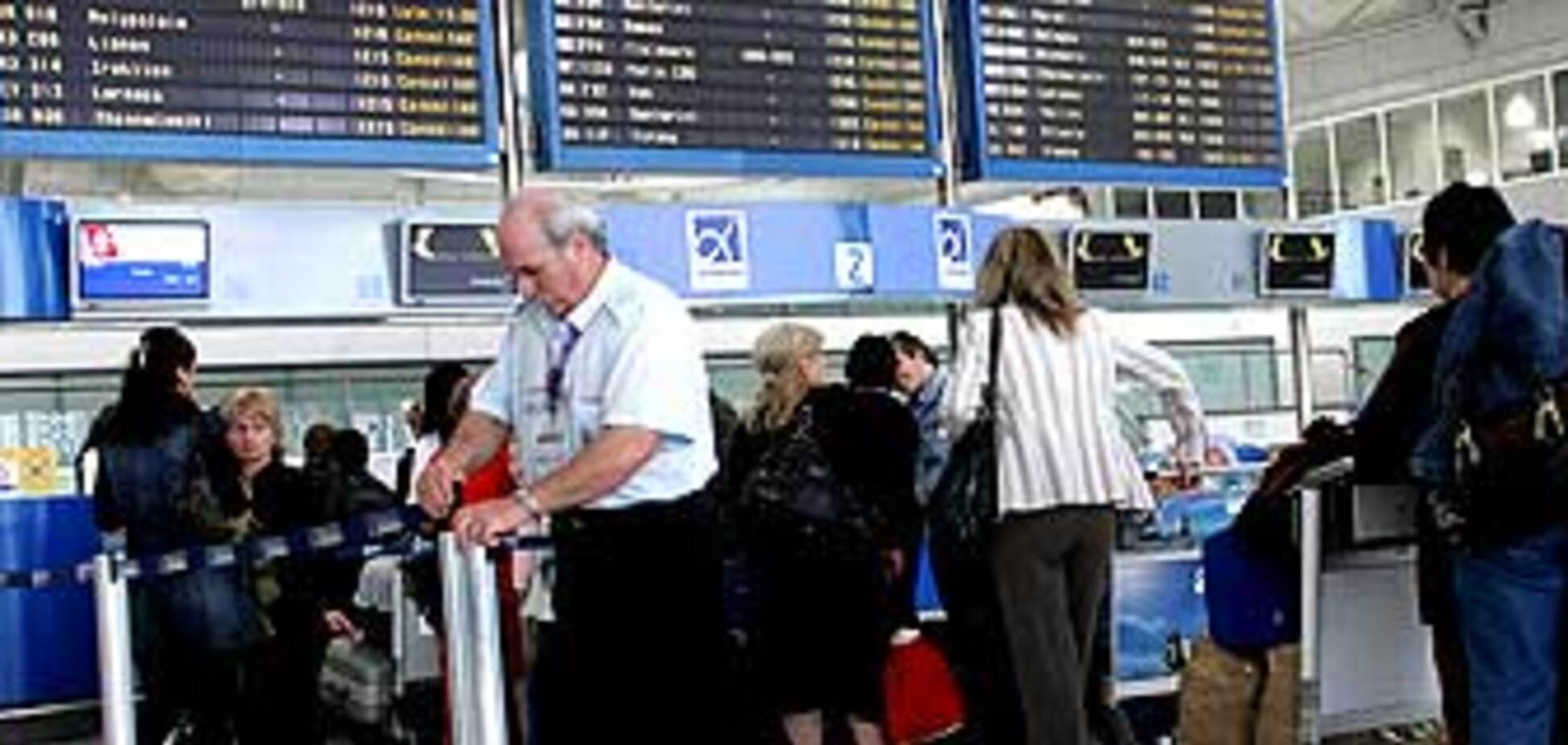 Телефонный террорист сорвал работу аэропорта