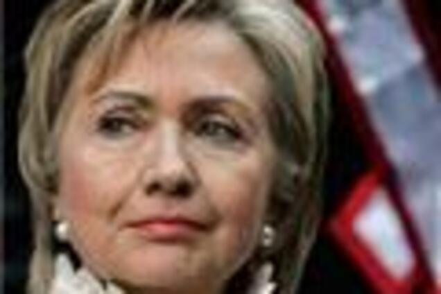 Клинтон извинилась за свой язык