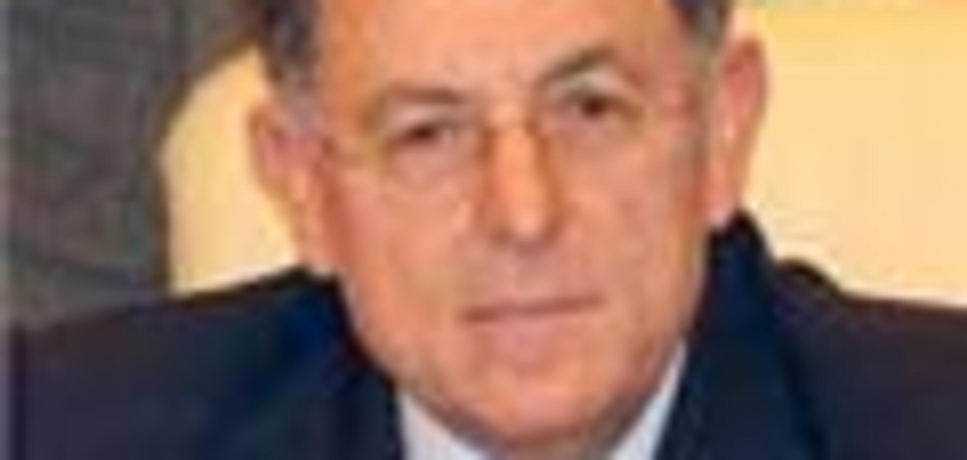 Премьера Ливана решили оставить на посту