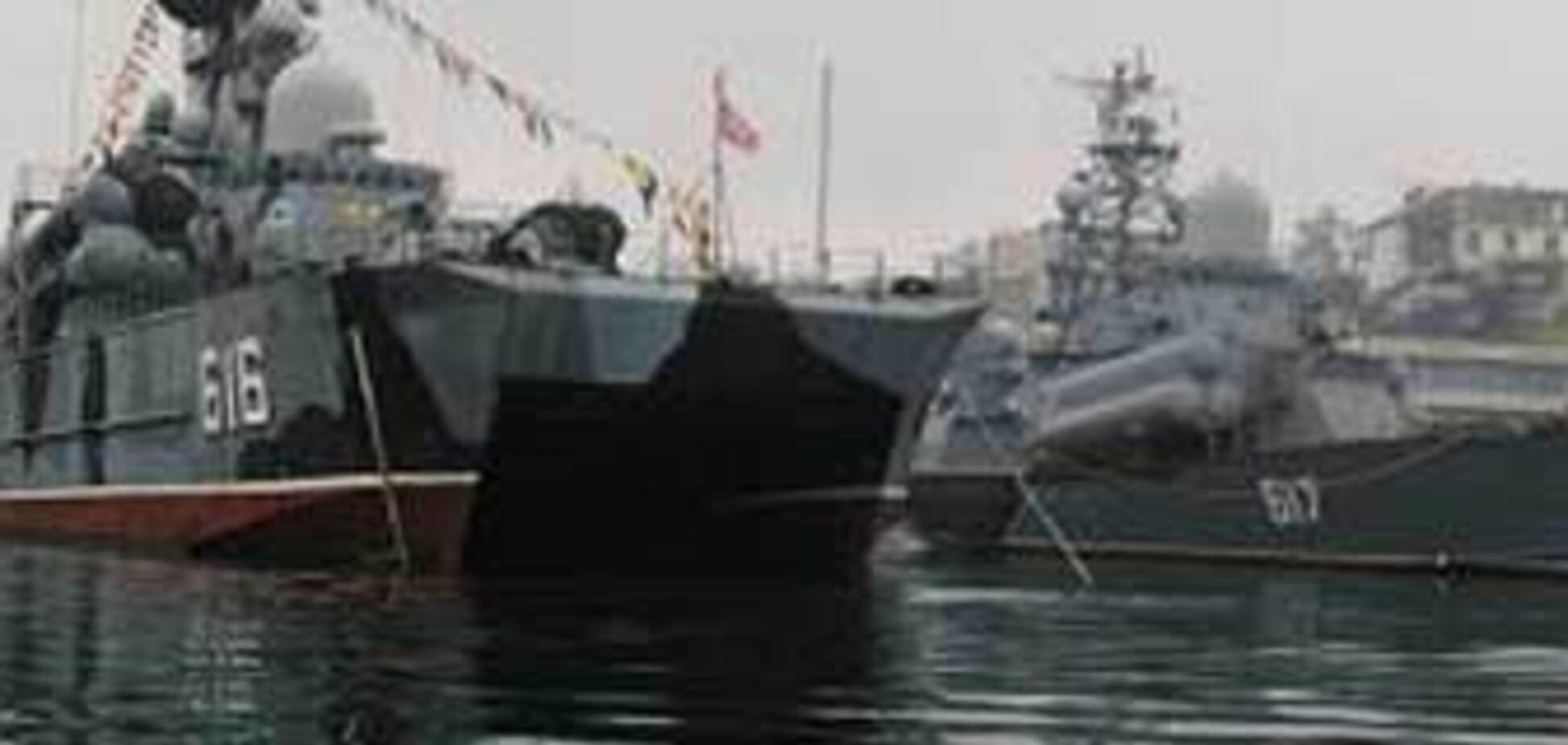 Российский флот отпугивает от Крыма европейских туристов