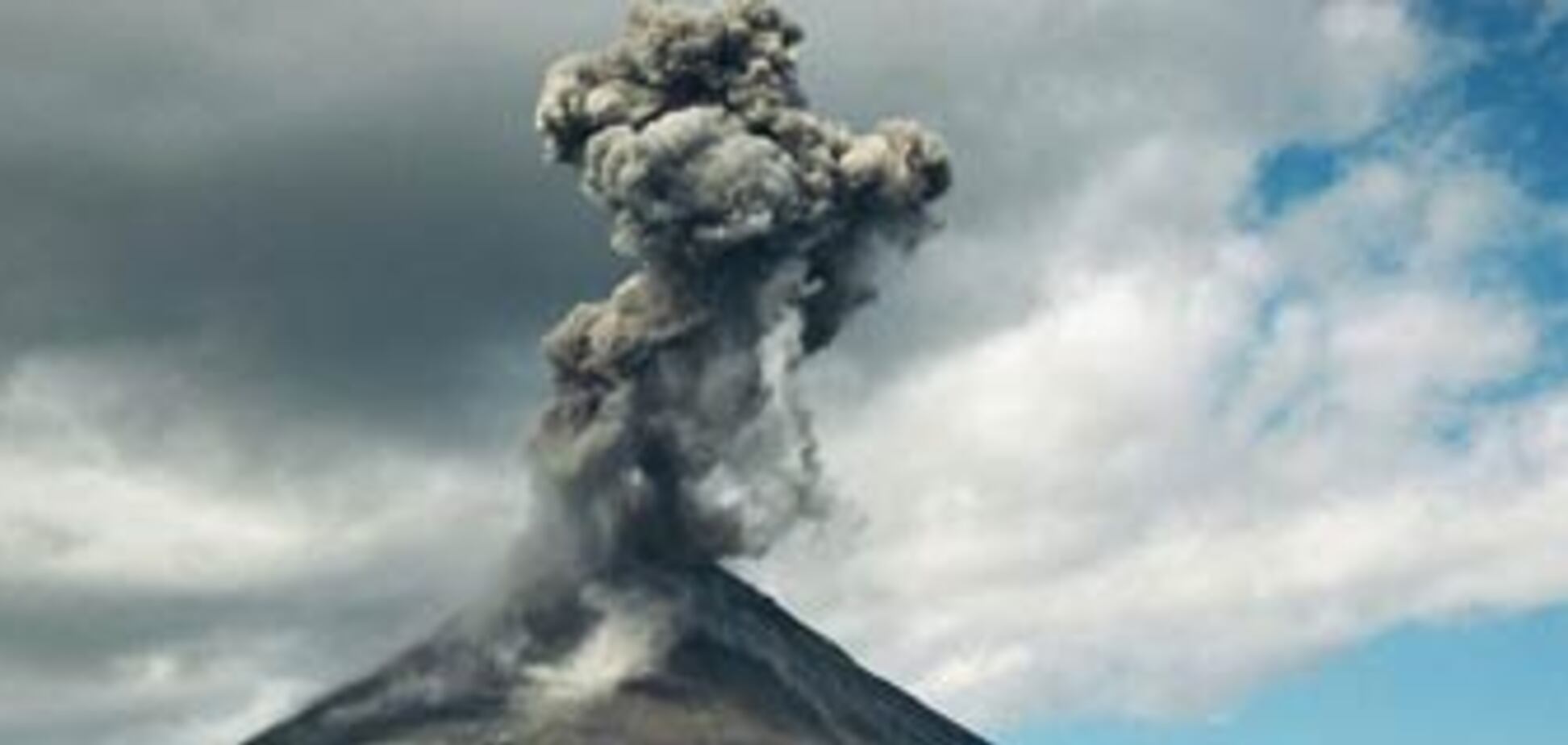 Тысячи чилийцев пострадали от извержения вулкана