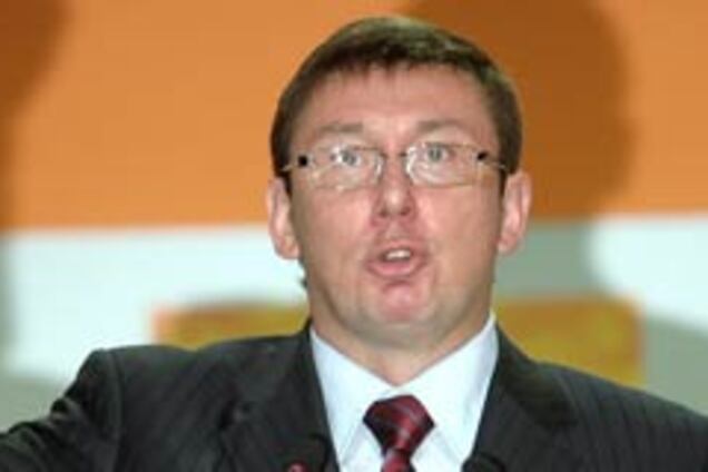 Что написал дед Луценко на стене Рейхстага 