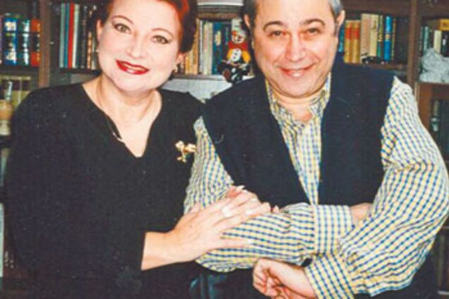 На фото - обнаженные несовершеннолетние. Предупреждаем...