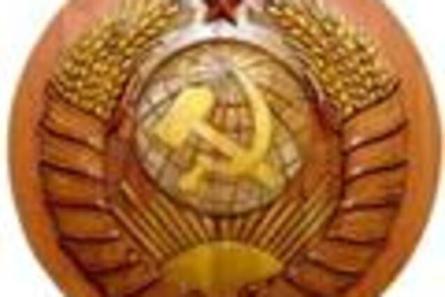 В Литве герб СССР приравняли к нацистской свастике