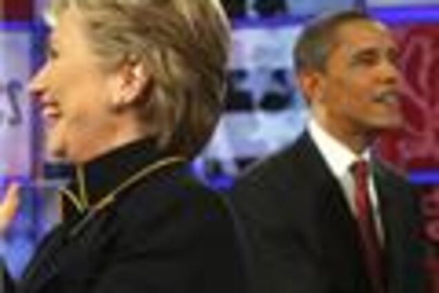 Клинтон будет собирать пожертвования на Обаму