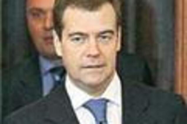 Медведєв звільнив посла Росії в США