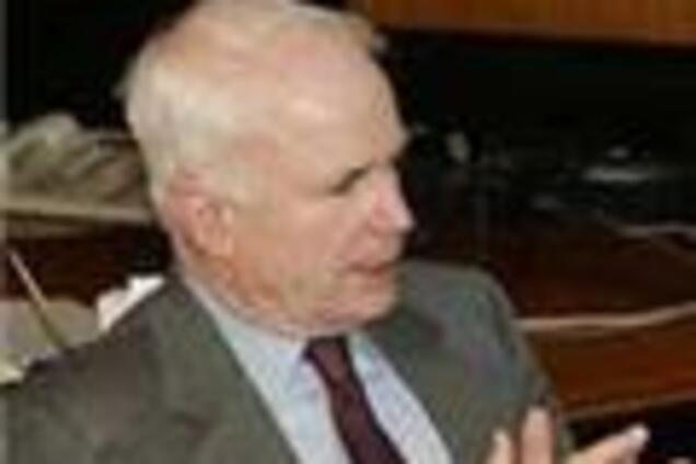 Маккейну поможет только теракт