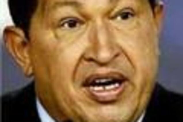 Чавес отменил шоу ради футбола