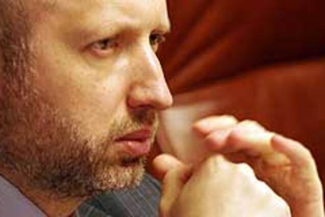 Турчинов упрекнул СНБО в трусости