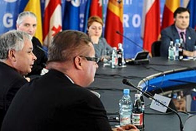 Президенты пяти стран подписали Батумскую декларацию