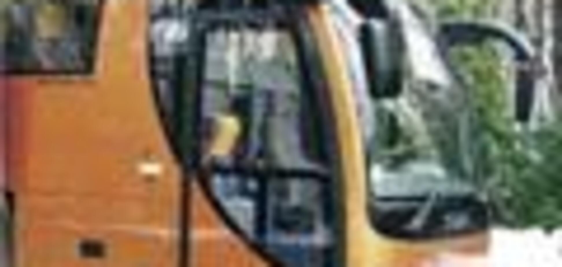 У автобуса с туристами отказали тормоза