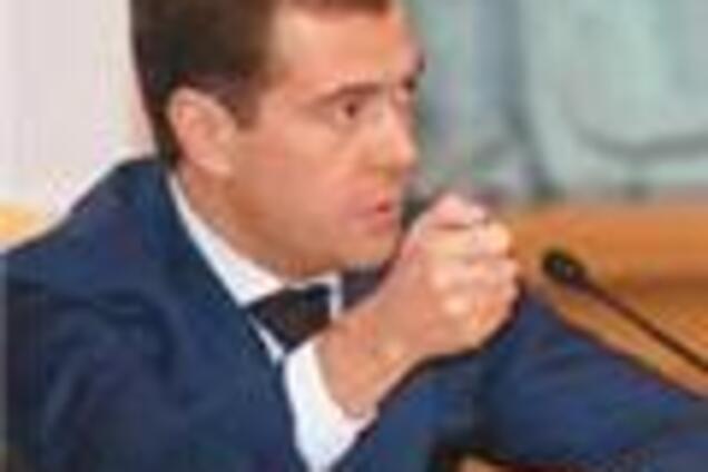 Медведев за подписание соглашения между Грузией и Осетией