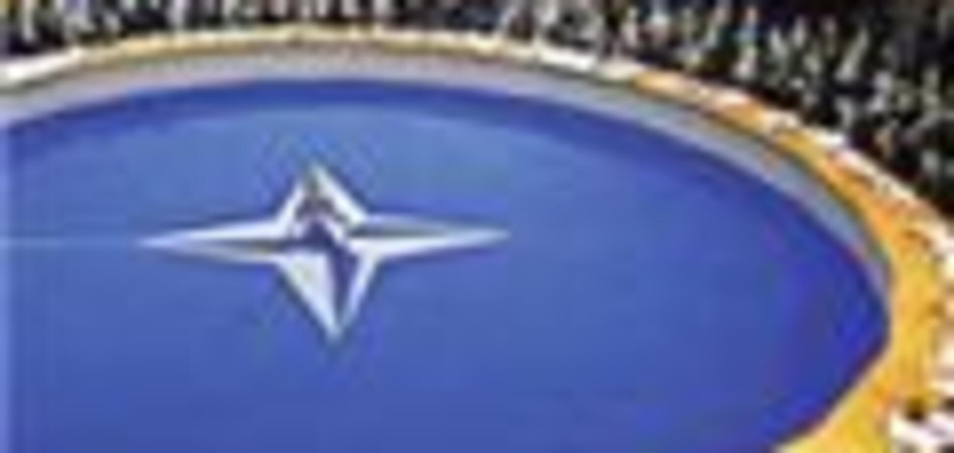 НАТО примет Грузию, несмотря на войну в Осетии