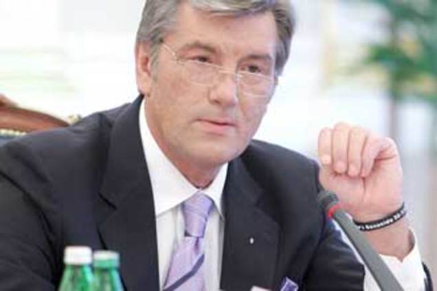 Ющенко выделил Кабмину 24 часа
