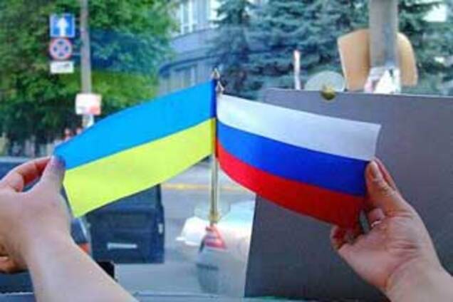 ЕЦ посягнул на дружбу Украины и России