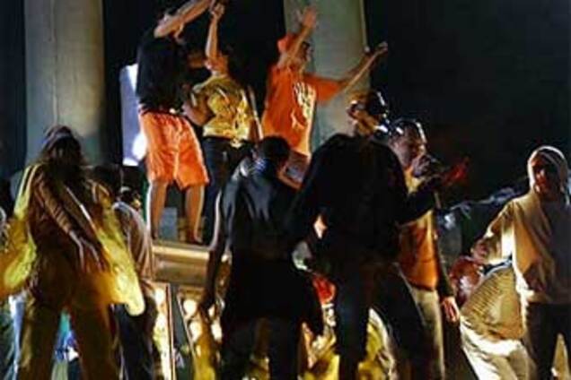 Российские олигархи устремились на КаZантип-2008