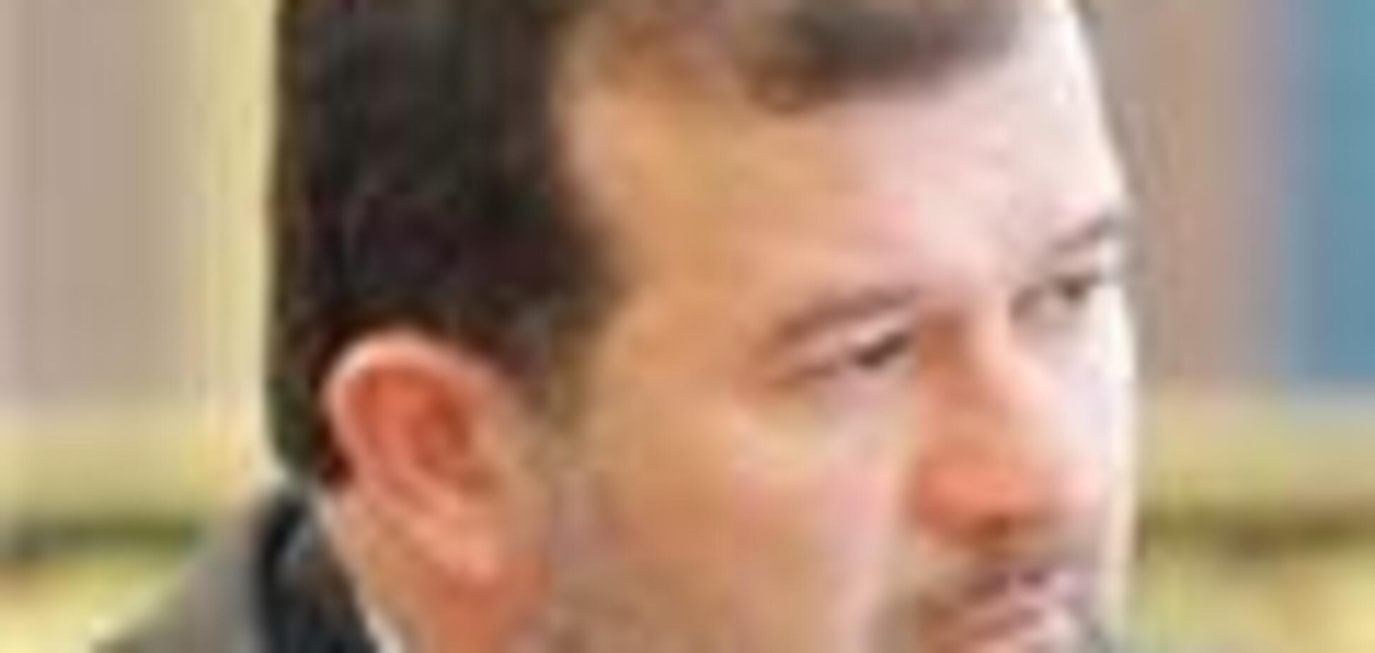 Балога требует парада